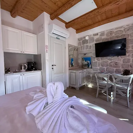 Throne Iv Apartamento *