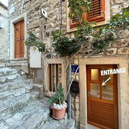 شقة Throne Iv دوبروفينك