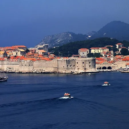 Apartamento Throne Iv *